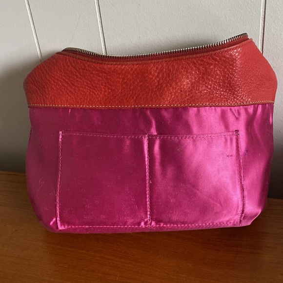 Roots genuine leather shoulder / crossbody bag - Picture 11 of 14